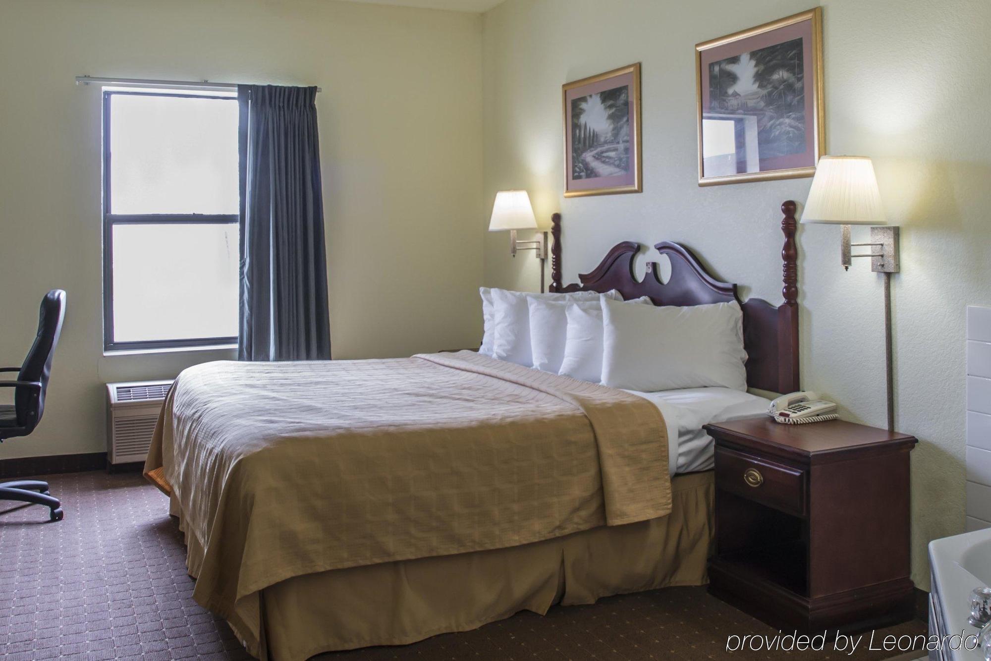 מלון Super 8 By Wyndham Harrisburg מראה חיצוני תמונה
