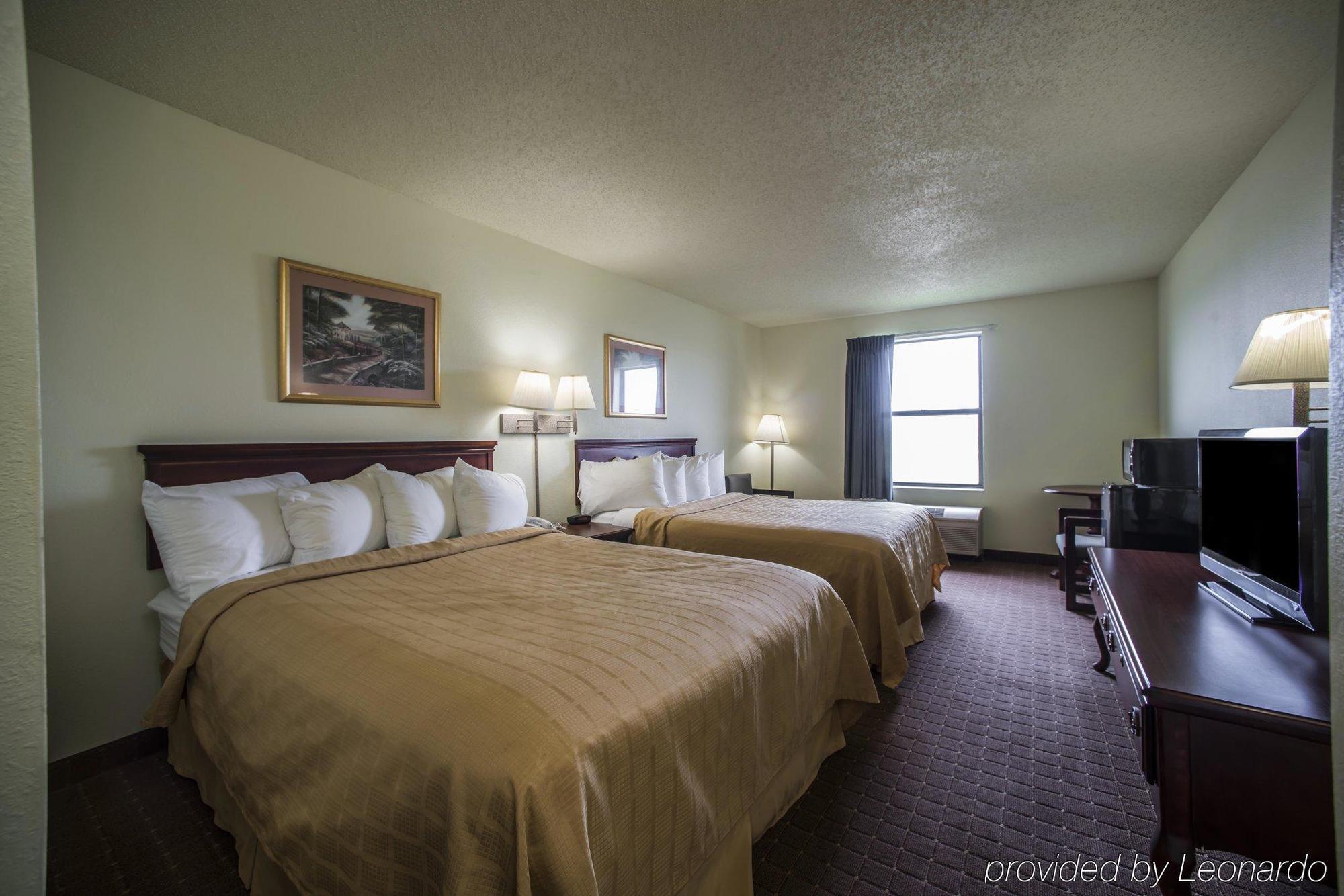 מלון Super 8 By Wyndham Harrisburg מראה חיצוני תמונה