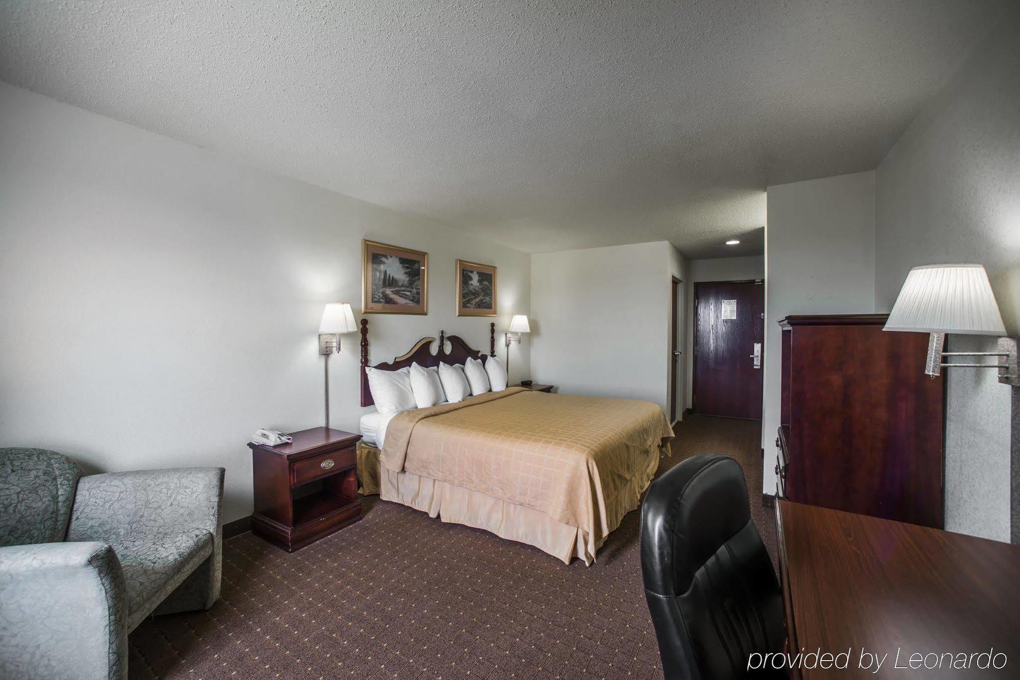 מלון Super 8 By Wyndham Harrisburg מראה חיצוני תמונה